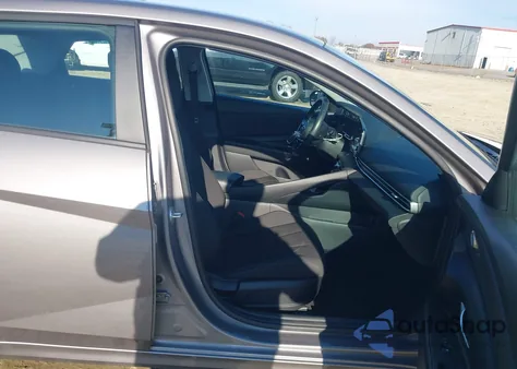 2021 Hyundai Elantra Sel from USA, damaged, VIN KMHLS4AG3MU119651